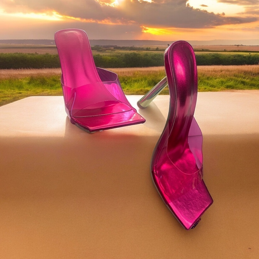 Pink Heels - Picture 8 of 9